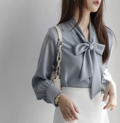 リボン サテンシャツ トップス シャツ 白シャツ 袖あり 長袖 かわいい 大人可愛い きれいめ シンプル 大人 上品 おしゃれ お洒落 大人女子 こなれ感 ラブリー キュート ガーリー とろみ感 無地