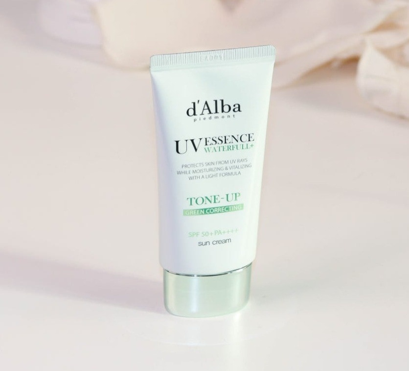 ウォータフルトーンアップサンクリーム [グリーン], 50ml