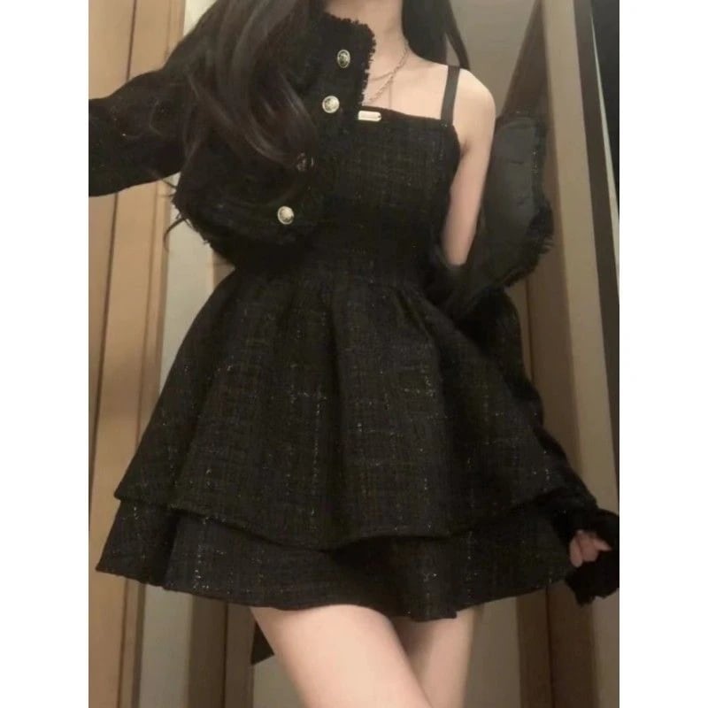 フランスの純粋な最後のタイプシフォンスーツウールヘビーエンジニアリングジャケットウエストホルターチュチュスカート秋と冬の新しい！