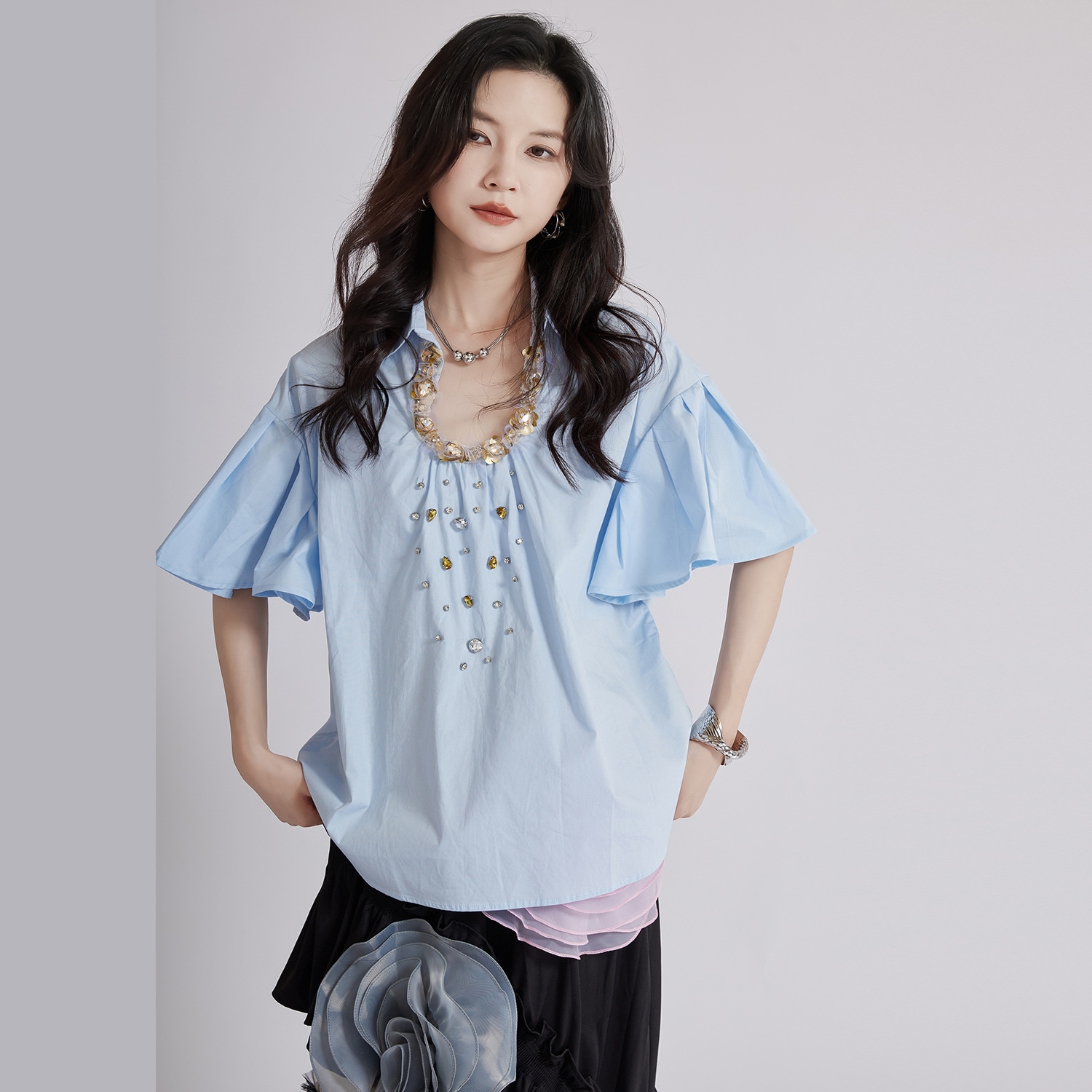 春夏新作フランス風長袖ブラウス 通勤百掛け 半袖シャツ 大きいサイズ 着痩せトップス スカート