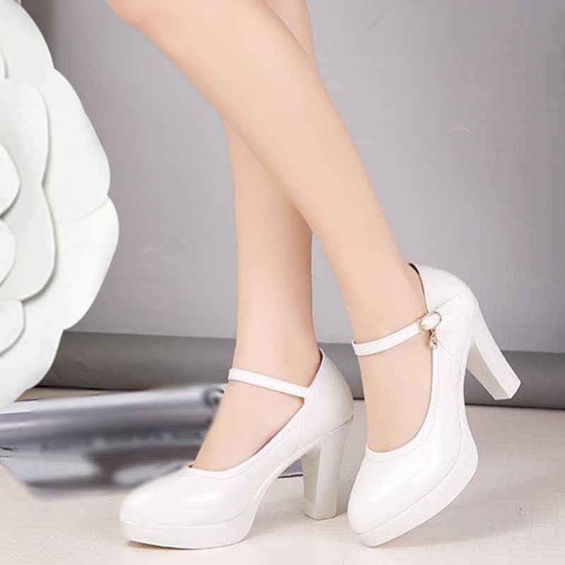 500円OFFクーポン 太ヒールパンプス 結婚式 パンプス アンクルストラップ 黒 白 ヒール8cm ラウンドトゥ 22.5-25.5cmサイズ展開 結婚式 卒業式 入学式 パーティー パンプス 脱げ