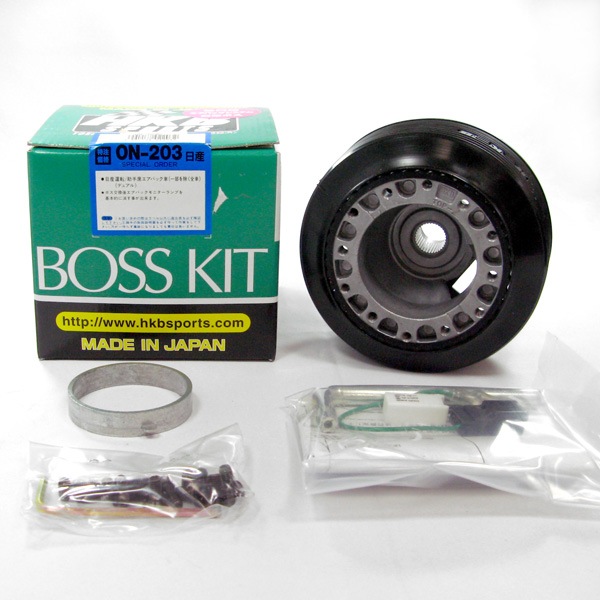 HKB SPORTS/東栄産業 ボスキット ニッサン系 日本製 アルミダイカスト/ABS樹脂 ON-203