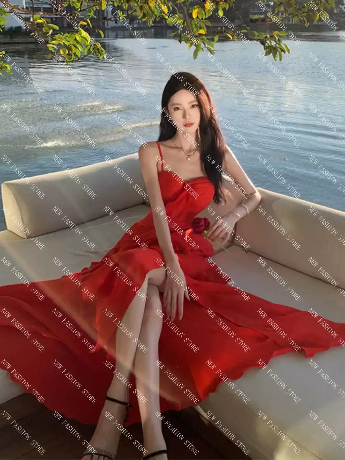 赤いキャミソールのロングスカートワンピース-88