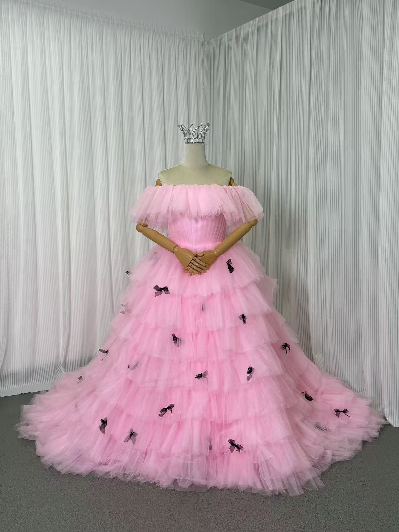 カラードレス ピンク 取り外し可能なオフショルダー プリンセスライン リボン 柔らかく重ねたチュールスカート 花嫁 前撮り