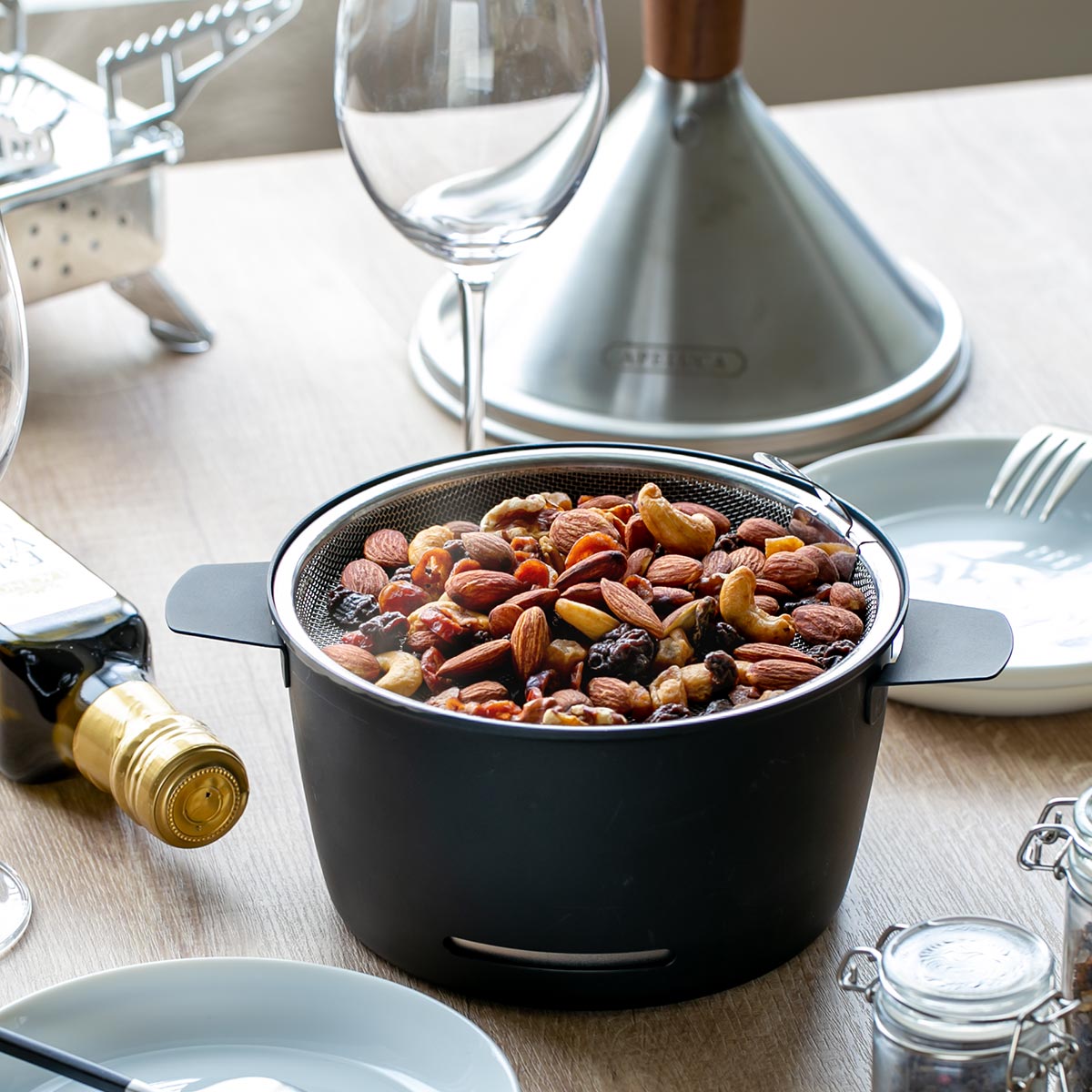 燻製器 APELUCA テーブルトップスモーカー 日本製 スモーカー 燻製機 燻製 燻製作り くんせい 卓上燻製器 家庭用 アペルカ 鉄 くんせい作り 燻製料理 手作り なべ アウトドア