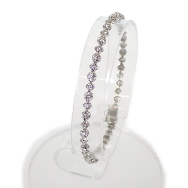 【Aランク】 デザイン ジュエリー エタニティ ブレスレット K18ホワイトゴールド ダイヤモンド ダイヤモンド【ISEYA】