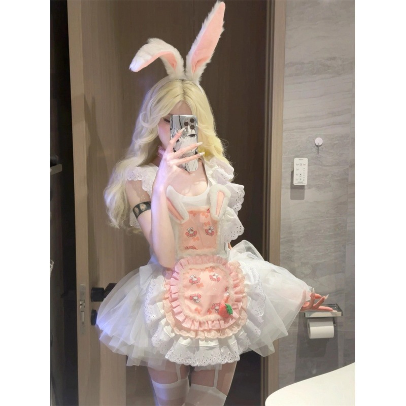 ロリータ 甘くてかわいいロリータレースのキャミソールトップスハイウエストポンポン半身スカートメイドエプロン3点セット女