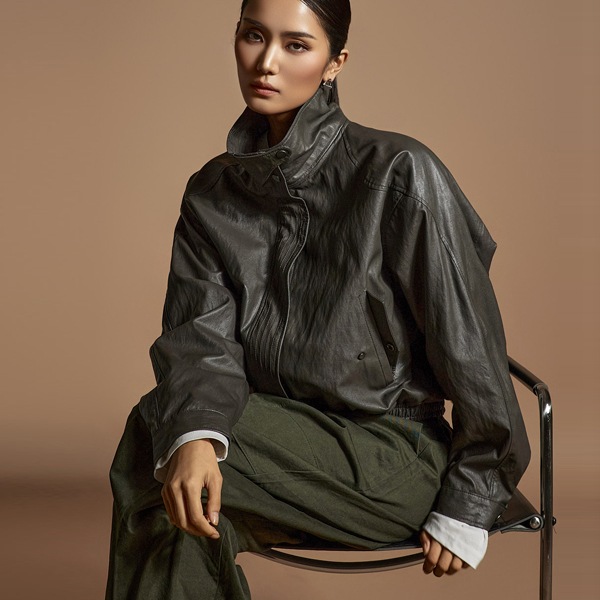 J2825 レザー ジャンパー