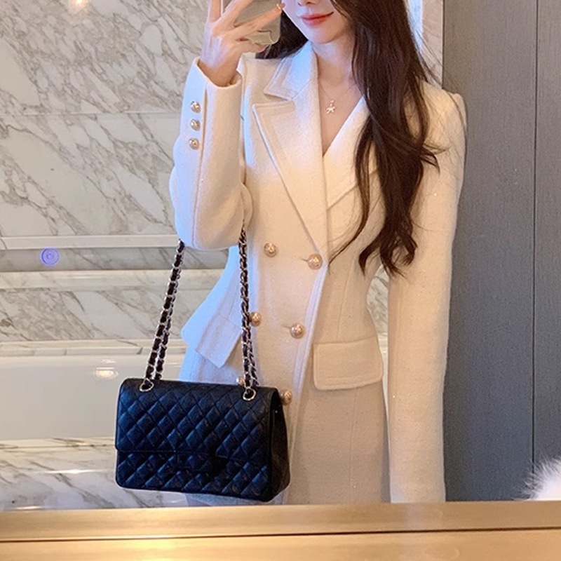 朝暮にウエストウールを取り入れたスーツの小さな香風コートの女性デザイン