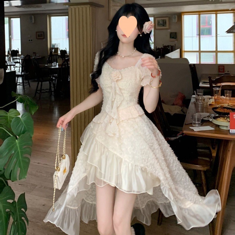 ドレス夏ホットスタイルフレグランス白茶年齢軽減デザイン花雪片プリンセス気質前が短く後ろが長いスカート