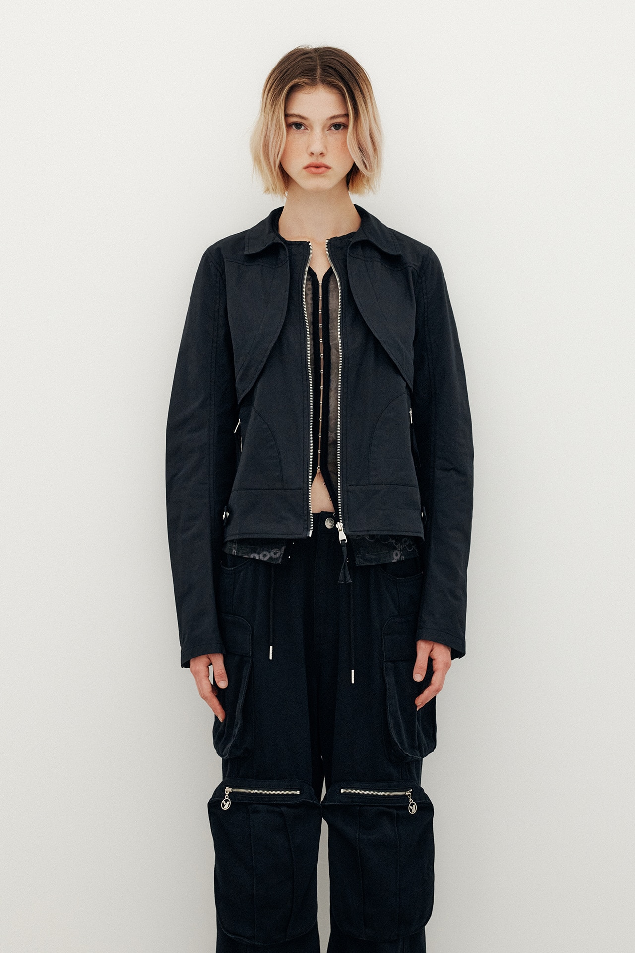 【YUSE】 DETACHABLE STITCH BOLERO VEST JACKET : BLACK