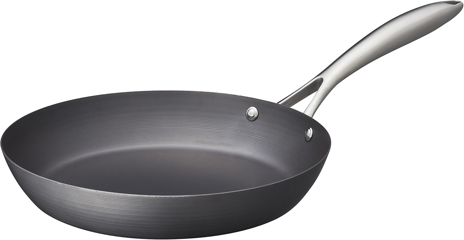 錆びにくい こびりつきにくい スーパー 鉄 フライパン 26cm 日本製 職人による へら絞り加工 ガス IH 対応 2002 6,588円