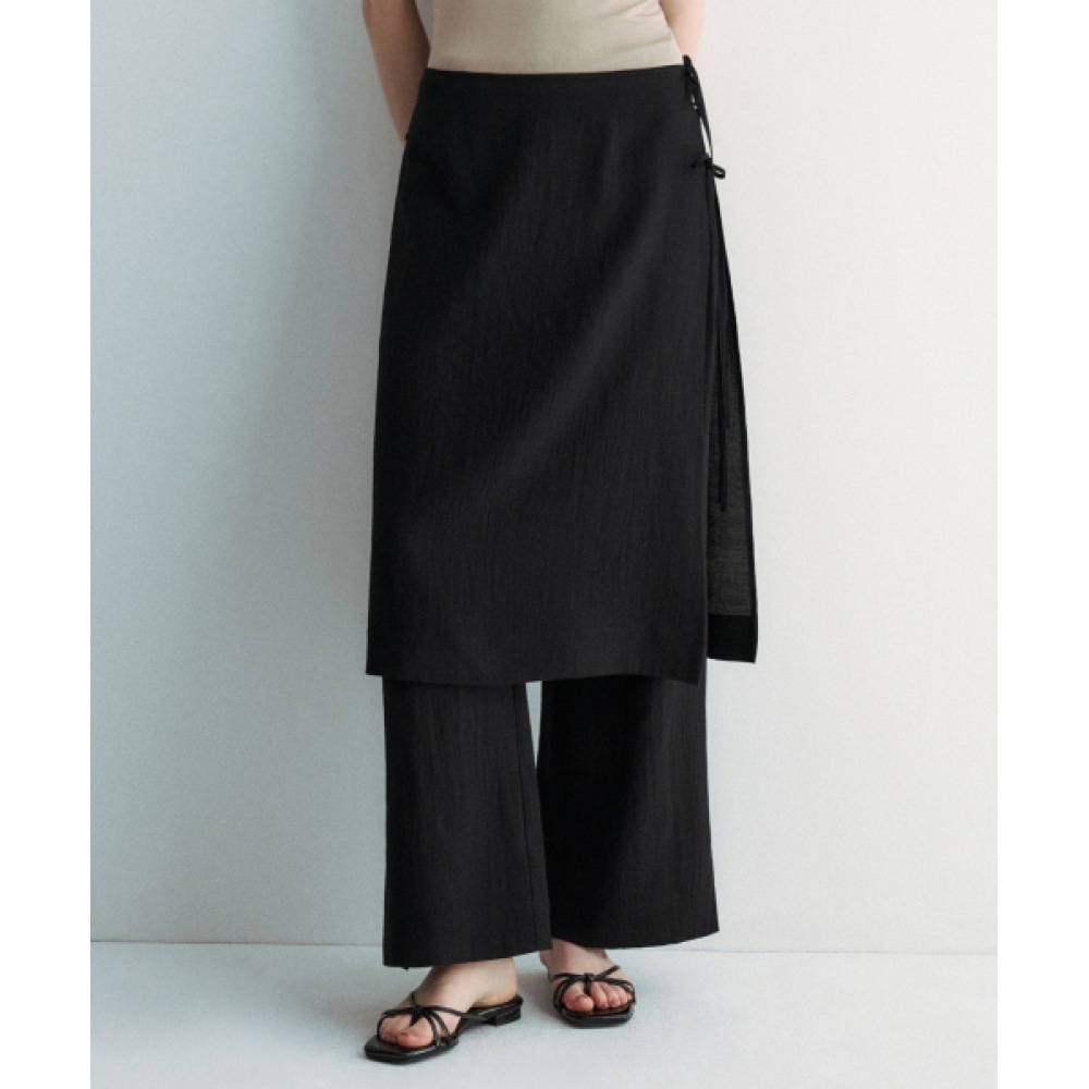 SUARE WOMENS (レディース) シアースリットパンツブラック