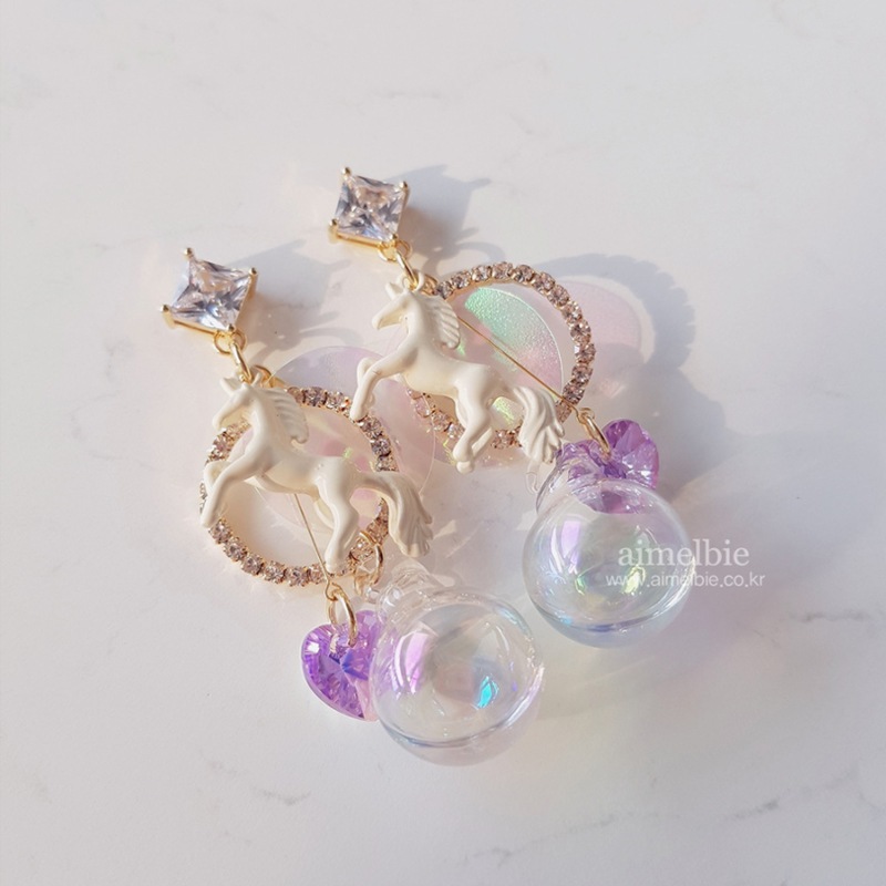 [IVE レイ 着用] aimelbie Bubble Unicorn イヤリング 韓国 アクセサリ