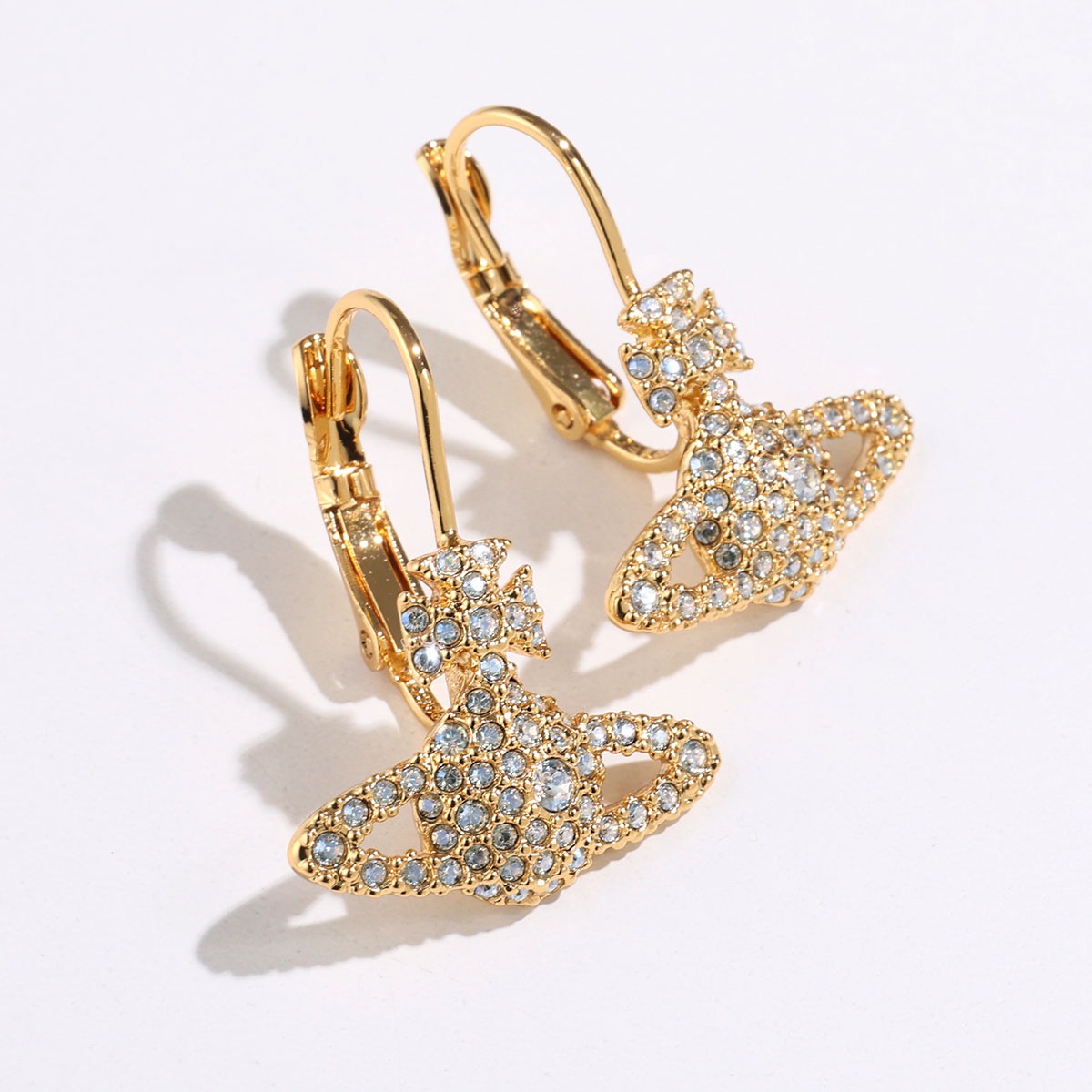 Vivienne Westwood ヴィヴィアンウエストウッド ピアス GRACE BAS RELIEF 62020027 レディース オーブ アクセサリー R934/GOLD/MOONLIGHT