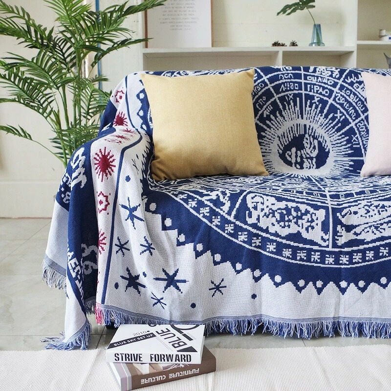 ソファカバー 星座 正反両用 オールシーズン 2人掛け ソファカバー マルチカバー テーブルクロス 北欧風 インテリア カウチカバー 保護カバー 低温水洗い 一体型 180*340cm 四季適用 刺繍