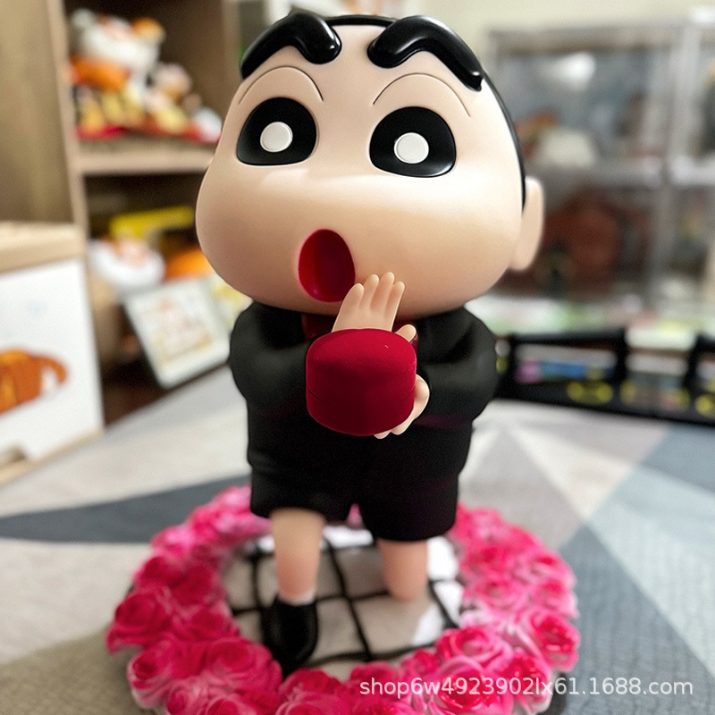 クレヨンしんちゃん プロポーズフィギュア 1:1 大型オーナメント アニメシリーズ 七夕周辺 バレンタインデー ウェディング用品