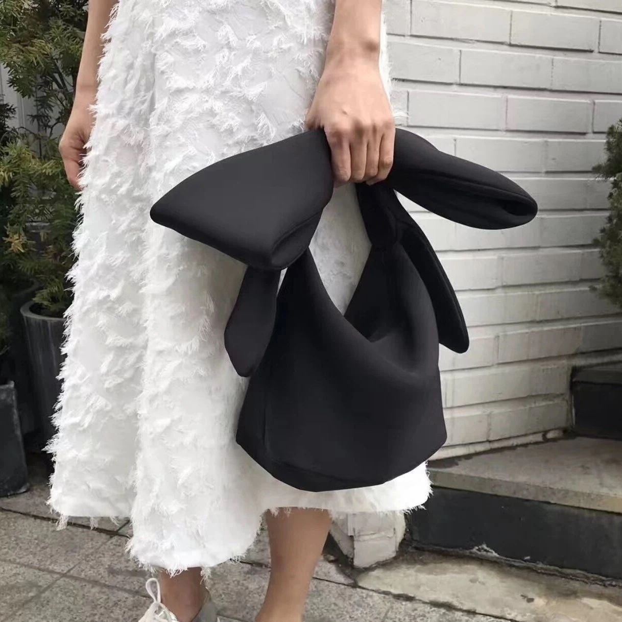 ショルダーバッグ ミニバッグリボンバッグ シングルショルダー キュートハンドバッグ 流行！ホーボーバッグ 修学旅行 大容量トートバッグ バックパック キャリーバッグ