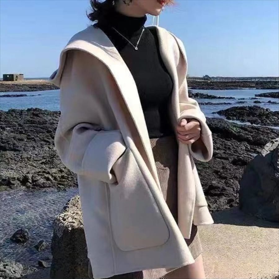 アウター ショートコート レインコート 羽織り 2色 チェスターコート ショート ショート丈 袖あり 長袖 フレア袖 Vネック フレア Aライン フード付き ポケット かわいい