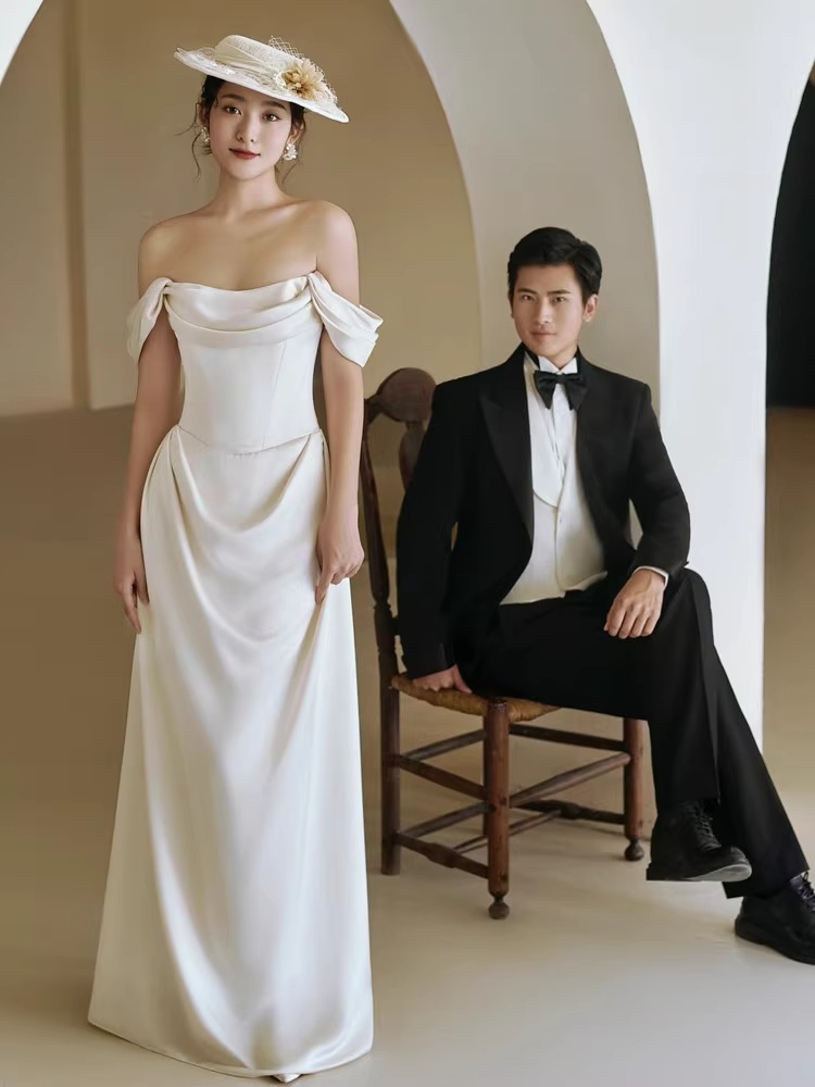 軽ウェディングドレス一字肩2023新型フレンチシンプル旅団韓国式痩せ見え白色揃いで出かけるウエルカムベール 10,084円