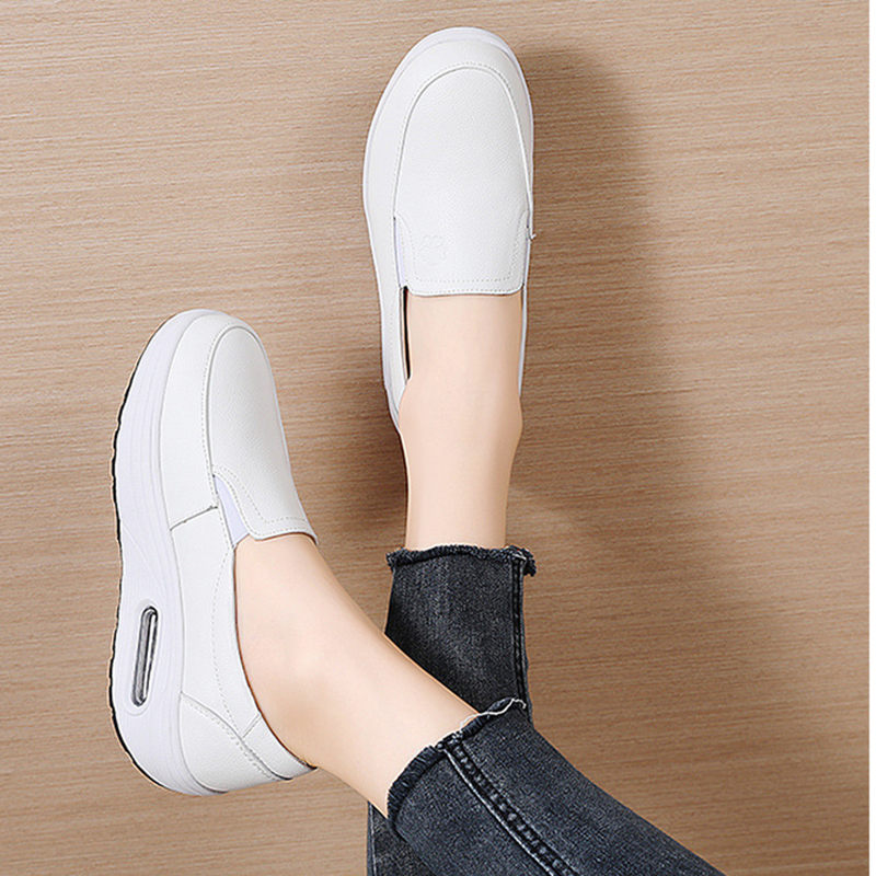 クーポン レディース スリッポン スニーカー 厚底スリッポン 疲れない 厚底 スニーカー 靴 レディース スリッポン スニーカー ぺたんこ 厚底スニーカー 歩きやすい 厚底スニーカー ファッション靴