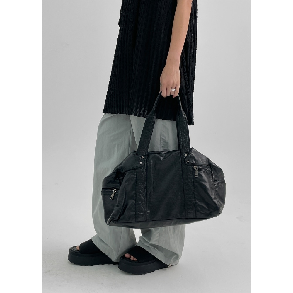 ブラックアップラムツーウェイレザーショルダーバッグ