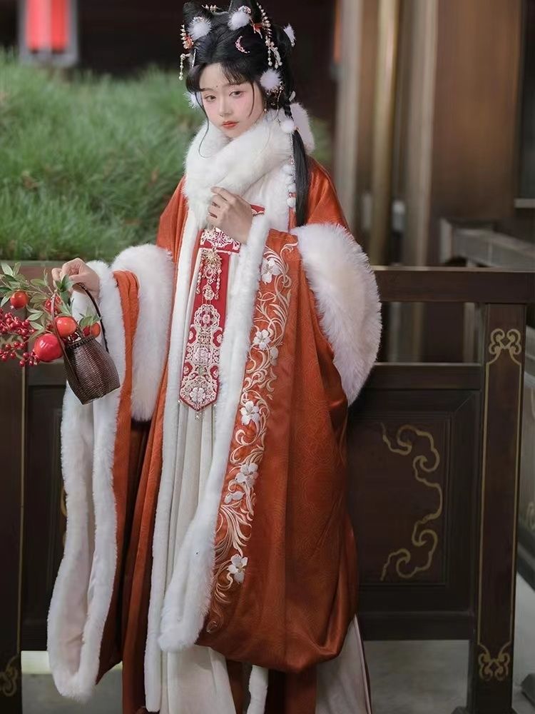 親友の冬リトルプリンセス漢服ぬいぐるみ刺繍ビッグスリーブシャツ胸丈ブロークンスカート冬暖かい唐風漢服スーツ