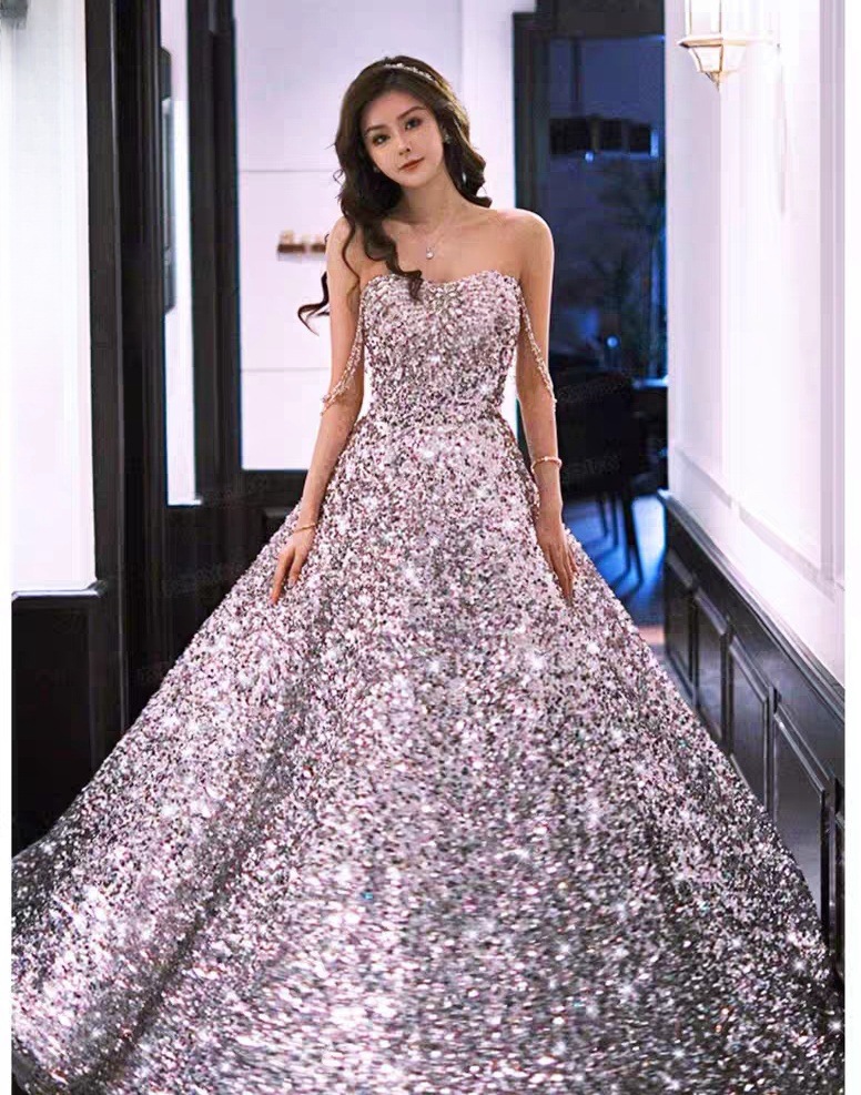 パーティードレス ウェディングドレス 花嫁ロングドレス 結婚式 二次会 エレガント お呼ばれ 挙式 姫系発表会 コンサート パーティー 美しいダイヤモンド きらきらしたドレス