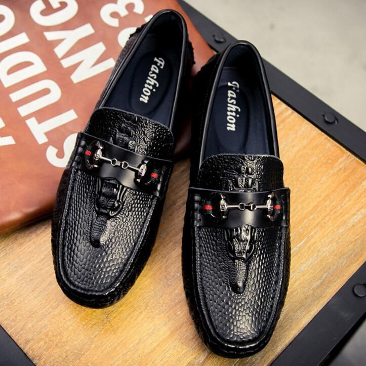 スリッポンメンズドライビングシューズローファーワニ柄カジュアlル通気性通勤イギリス風大人気