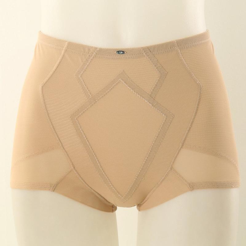 補正力に優れたミディアムタイプ三角ガードル(WGRM100S)