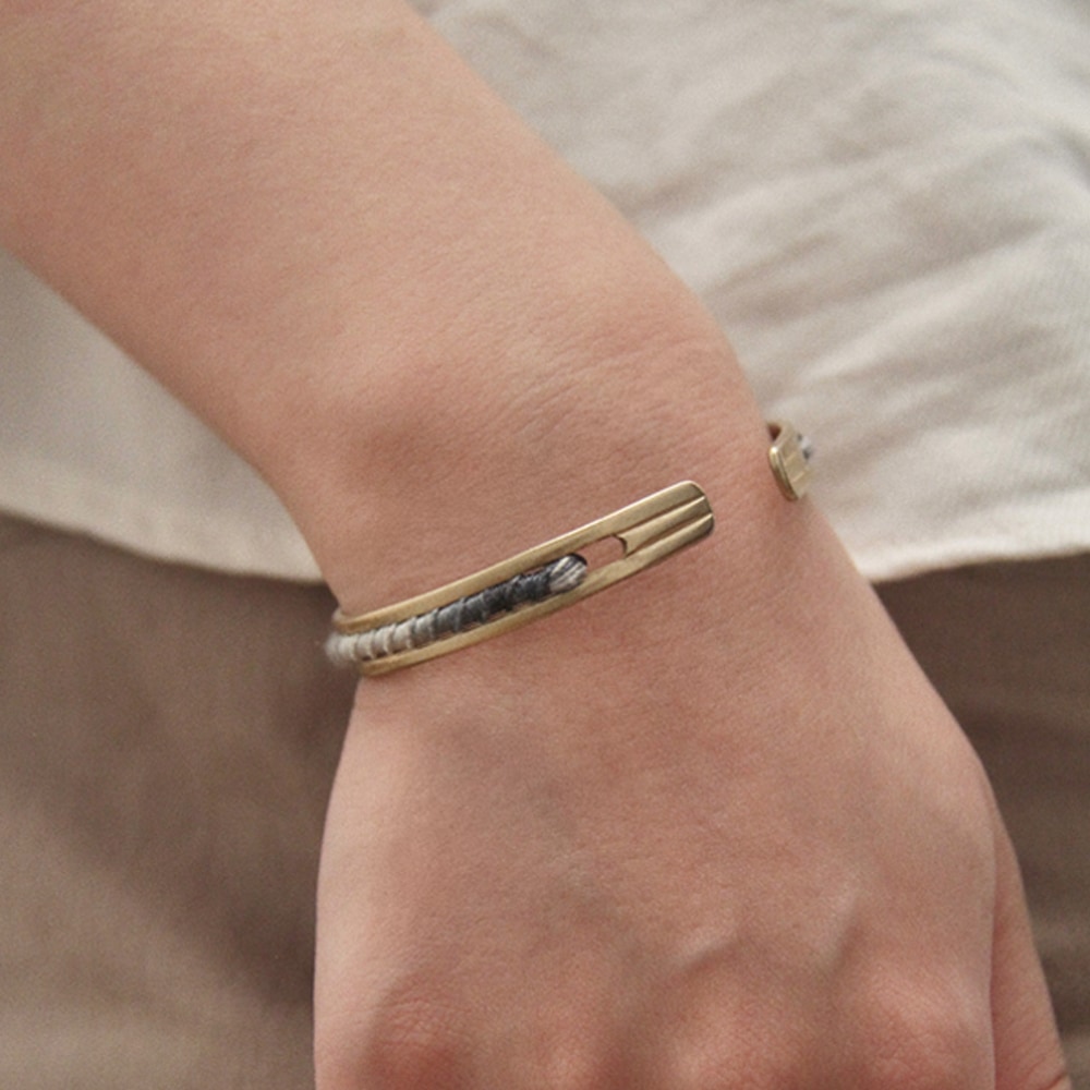 Adaptation Bracelet 腕輪