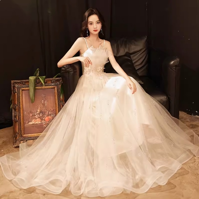 ドレス ワンピース ウェディング パーティー 結婚式 二次会 ステージ 舞台 衣装 マキシ 袖なし ノースリーブ Aライン 刺繍 切り替えデザイン ハイウエスト 透け感 可愛い シンプル 大人可愛い