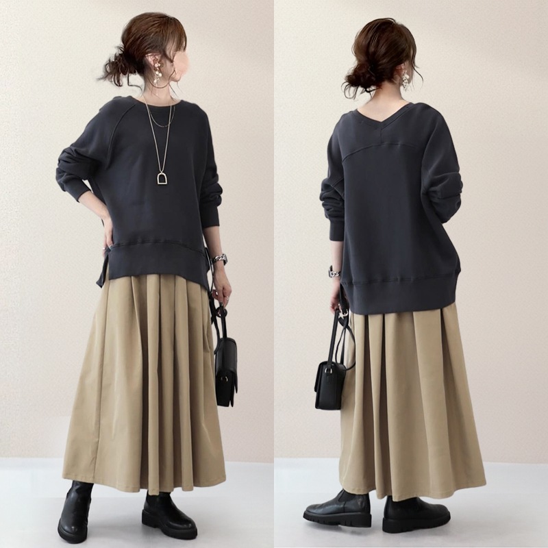 【韓国の人気爆発】 無地ラウンドネック春秋カジュアルシンプルラウンドネックスリットトレーナー+スカート2点セット 4,991円