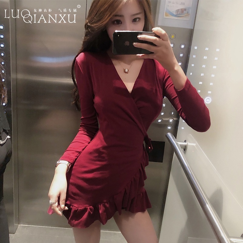2025新型トランポリン女性服セクシーな修身vネックハス葉辺は底を打って赤い春と秋は腰ワンピースを収めます