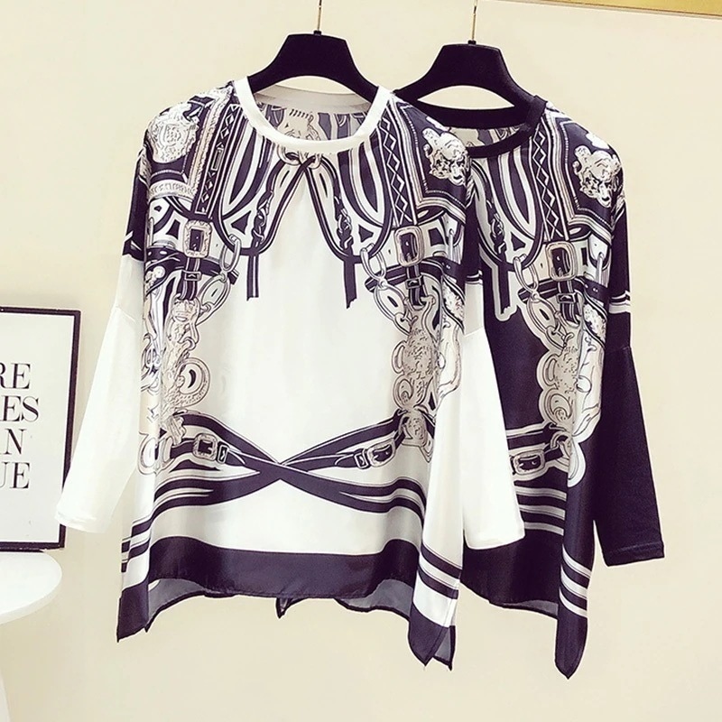 エレガンスプリントトップス　レディース スカーフ柄 感 シルク風 ラグランスリーブ 袖部分カットソー生地 異素材切り替え スカーフプリント 高見え 格上げ シック 上品 クラシカル なめらか1495