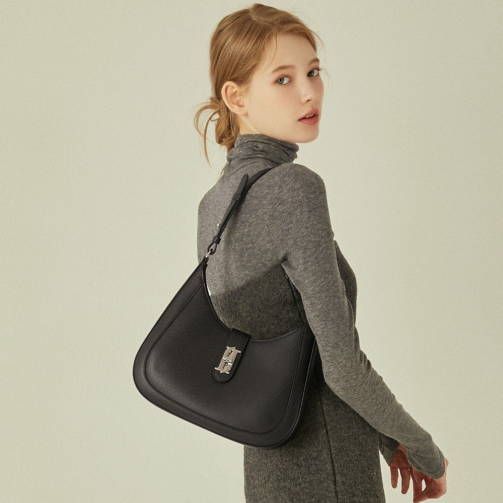 ジャスティナ・メリー MD ホーボー BK (JHNCHA2BS809BK010)