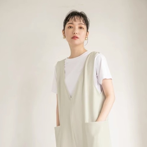 パンツ オールインワン ワイドパンツ ロング ロング丈 袖なし ノースリーブ Vネック 襟なし ワイド ポケット ポリエステル かわいい 大人可愛い シンプル カジュアル おしゃれ レトロ アジアン