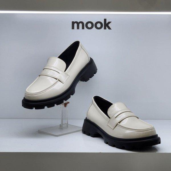 女性 デイリー チャンキー ローファー 422252 AQ HGSF1SD 20,987円