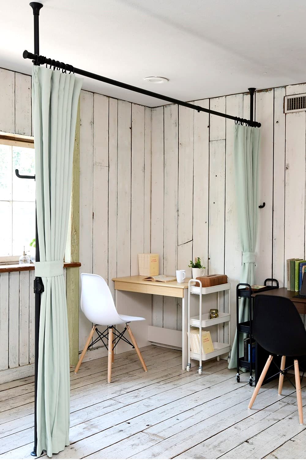 山善(YAMAZEN) カーテンレール つっぱり式 (間仕切り) かんたん突っ張り カーテンリング/フック付 幅90-273×奥行10×高さ190-260cm パーテーション 組立品 マットブラック