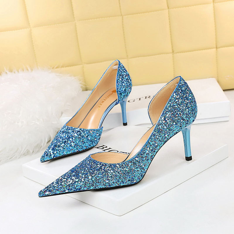 500円OFFクーポン パンプス ハイヒール 美脚 ヒールパンプス ポインテッドトゥ ピンヒール 7cm レディース ヒール キラキラ スパンコール ベーシック 痛くない フォーマル 大人 結婚式 ウ