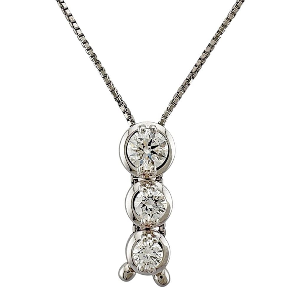 タサキ ネックレス 18金 K18ホワイトゴールド ダイヤモンド TASAKI 中古 美品 110,000円