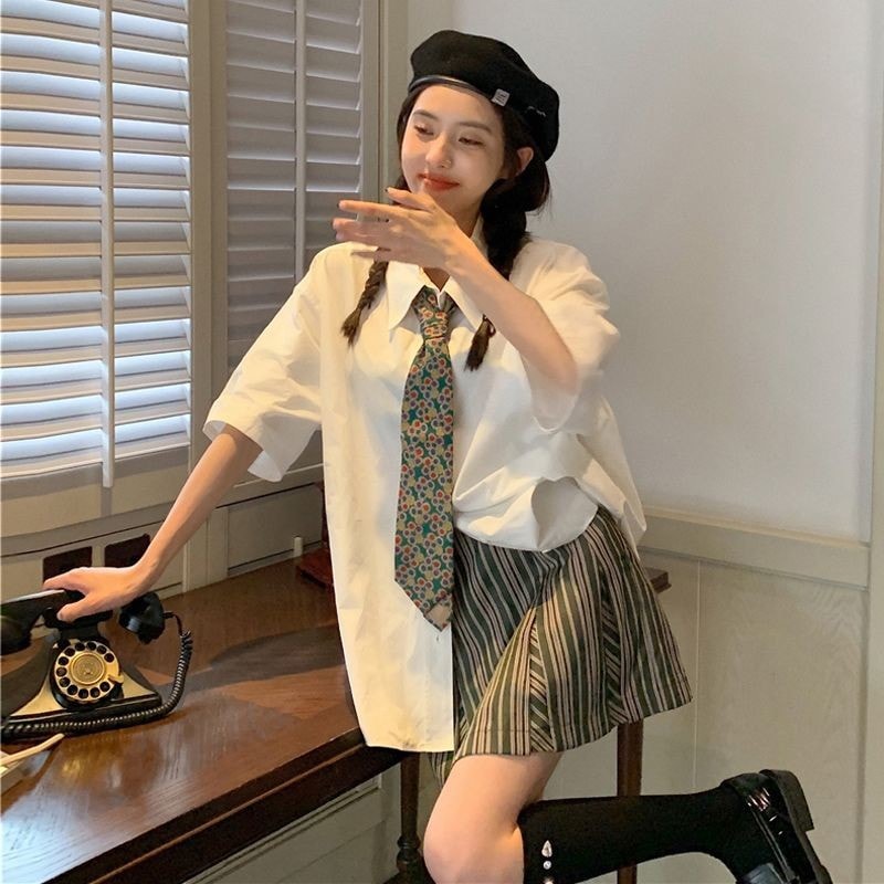 ゆったり 半袖 白 シャツ レディース レトロ フレンチ 薄手 シャツ 学生 トップス レディース おしゃれ1180