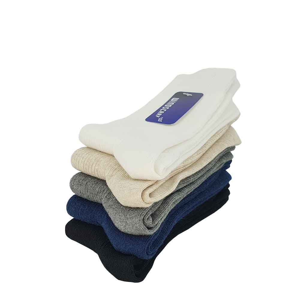 Qoo10 足の臭いを減らす機能中首ソックス 3足 足の臭いを減らす機能ソックス 3足 メンズファッション