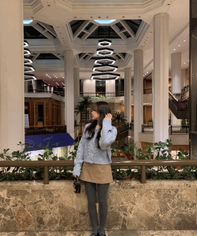 フィッシャーラウンド カーディガン サザエアンバーブラウン [カーディガン/冬のコーディネート/コーディネートおすすめ/クリスマス/年末/デイリー/カジュアル/大学生/直ディング/Y2K]