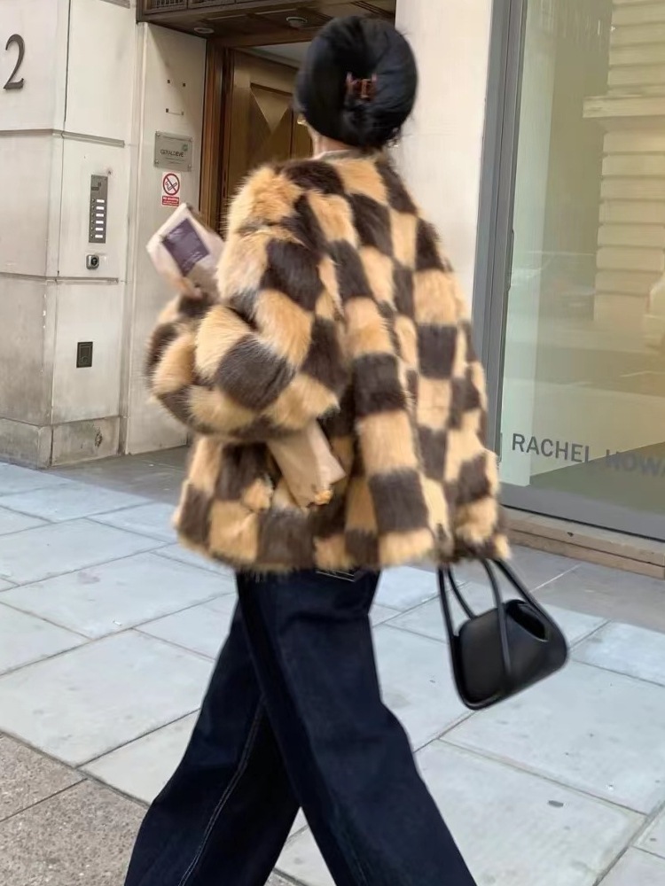 チェッカーボード柄ファーコート エコファーコート ファーコート 毛皮 コート ジャケット アウター フェイクファー クラシック レトロ. ２カラー C316