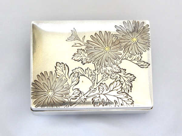 送料無料 中古 銀製 SILVER950 灰皿 菊 花柄 シガレットトレー シルバー950