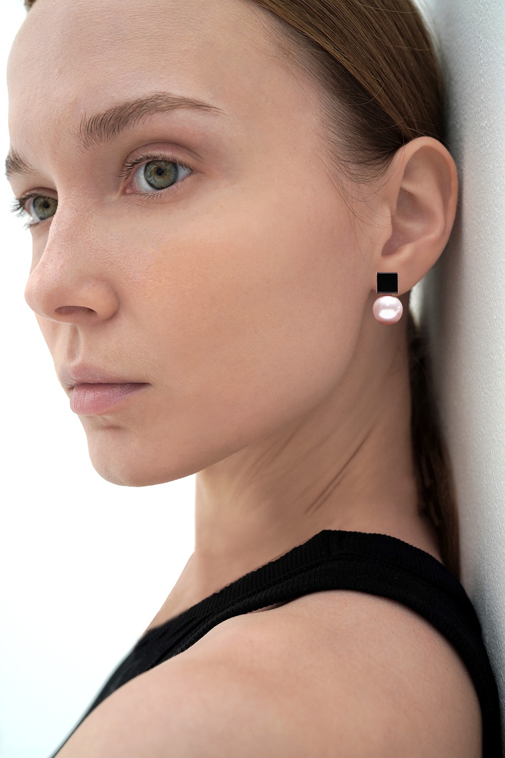 Dual Onyx 12mm Pink Pearl Earrings 2 Colors [Option-ｱﾍﾂ Earclip]