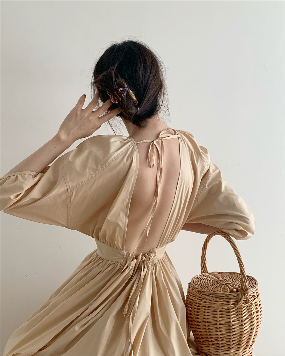 ワンピース フレアワンピース ワンピドレス ロング丈 マキシ丈 7分袖 七分袖 ドロップショルダー ラウンドネック クルーネック 襟なし フレア リボン ウエストマーク ハイウエスト 綿 ナイロン