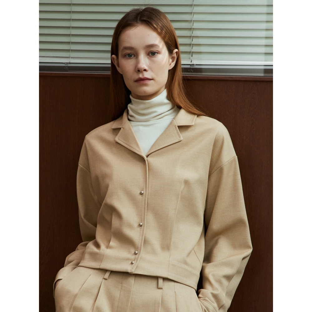アムールモイヤー amr1492 クロップウールシャツ (ベージュ)