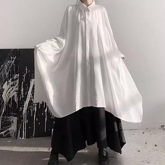 レディース トップス シャツ ロング アシンメトリー 長袖 ドロップショルダー 襟付き ポロカラー ワイド フレア Aライン 前開き 2way 透け感 ボタン 薄手 大人可愛い シンプル おしゃれ